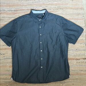 Van Heusen slim fit button up shirt blue plaid